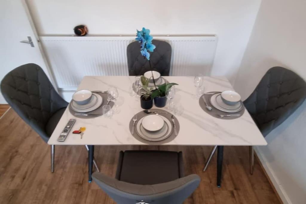 Gottersea 1 Bedroom Flat In Battersea 70 Mq Лондон Экстерьер фото