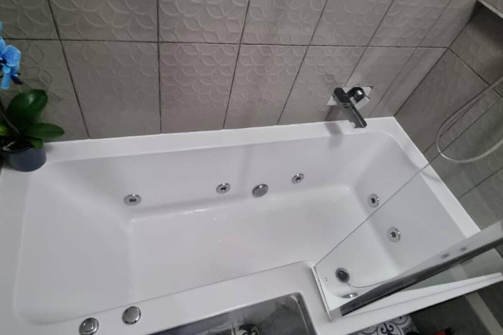 Gottersea 1 Bedroom Flat In Battersea 70 Mq Лондон Экстерьер фото